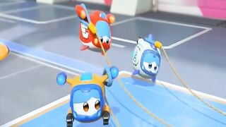 Суперкрылья. Суперпомощники S5E38 Летающий домик для игр