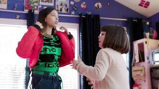 Габби Дюран. Няня инопланетян S1E05 720